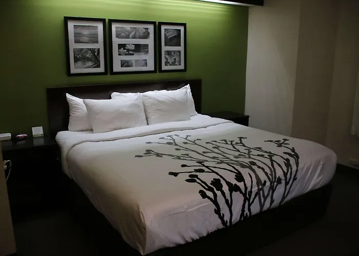 Inn Sleep Near Great Lakes Naval Base Lake Bluff